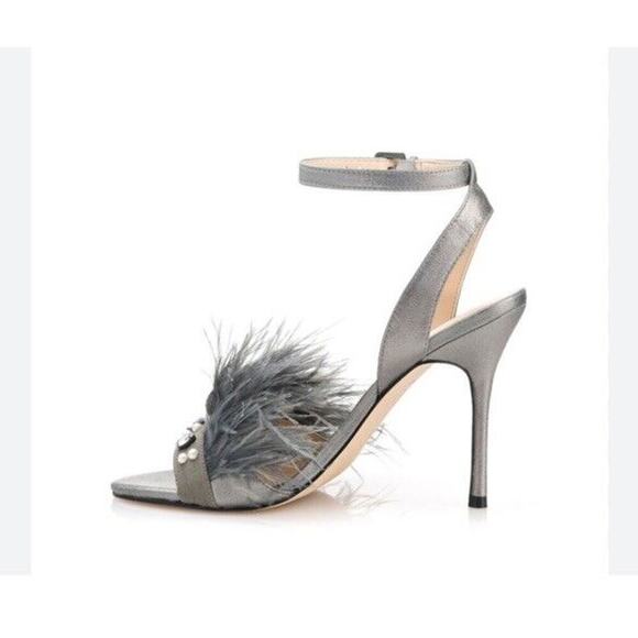 Ivanka Trump KASIE Pewter Multy Suede Jeweled Ostrich Feather High Heels Size 8M - Picture 2 of 10
